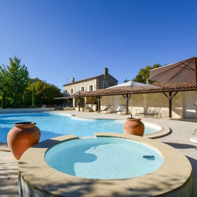 Maison 9 pièces 1385000 €