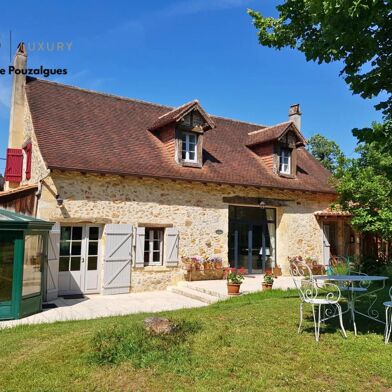 Maison 7 pièces 399000 €