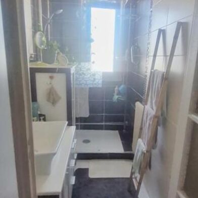 Appartement 3 pièces 1100 €