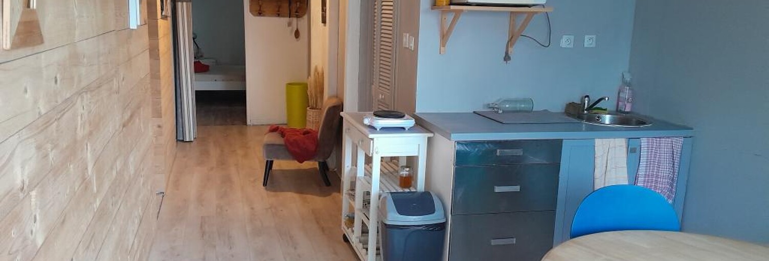 Appartement 1 Pièce 50 m² à louer à Saint-Quentin-Fallavier (38070)