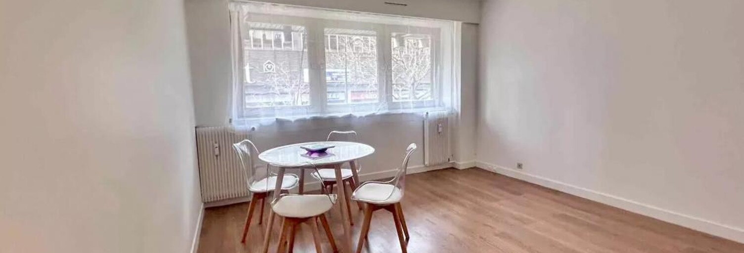 Appartement 2 Pièces 45 m² à louer à Paris 15 (75015)