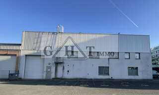 Local industriel  1188 m² à louer à Massy (91300)