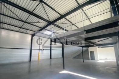 Local industriel  3800 €