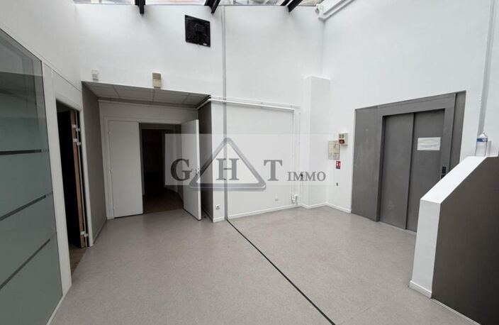 BUREAUX 311M2 A LOUER EVRY-COURCOURONNES — photo 3