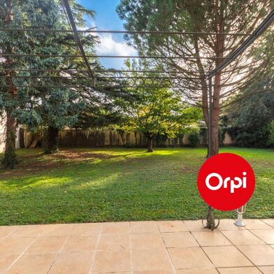 Maison 5 pièces 599000 €