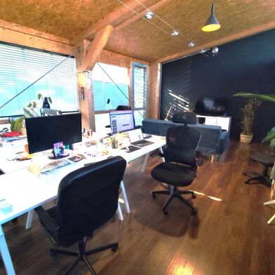 Local industriel  198500 €