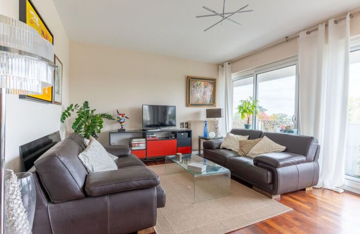 Appartement À Vendre — photo 2