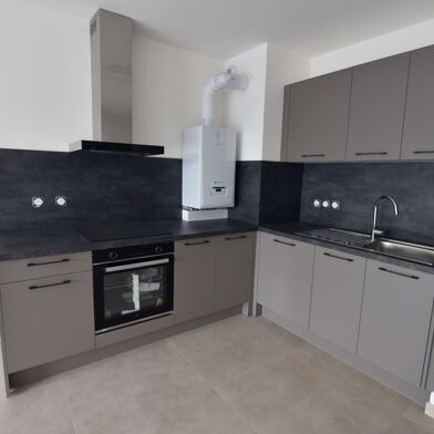 Appartement 2 pièces 900 €