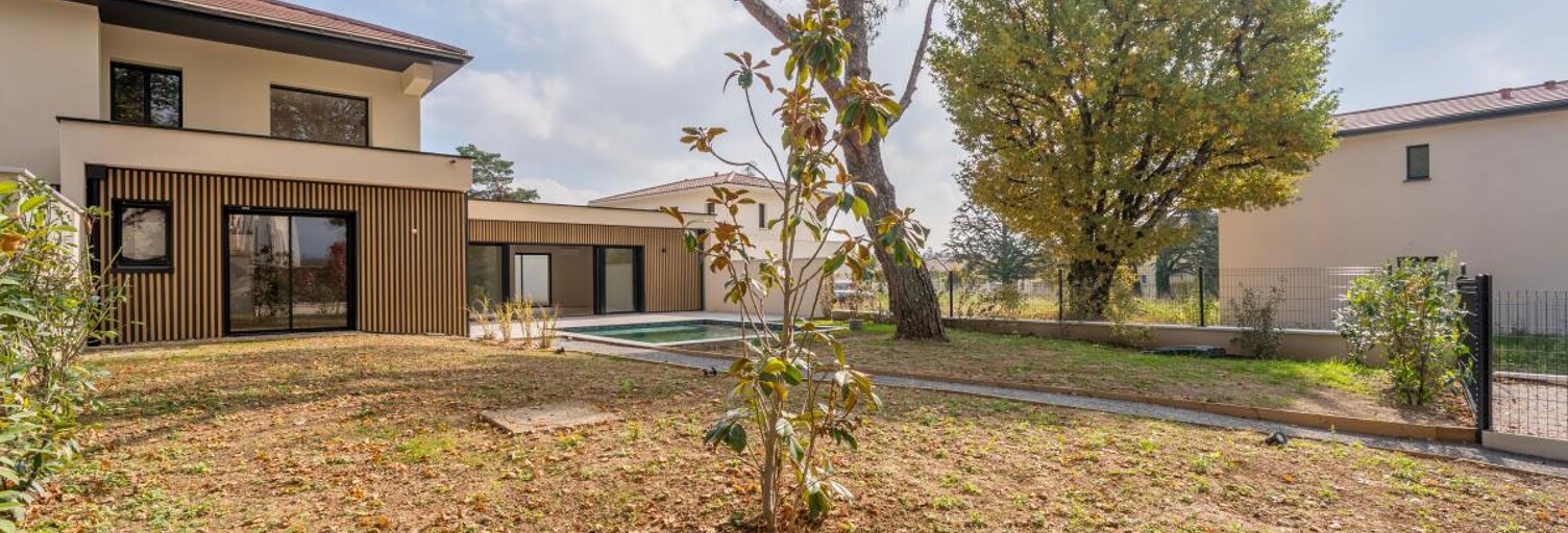 Maison 5 Pièces 182 m² à vendre à Charbonnières-les-Bains (69260)