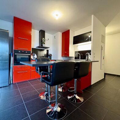 Appartement 4 pièces 369000 €