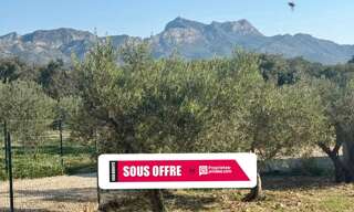 Terrain  696 m² à vendre à Aureille (13930)