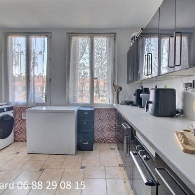 Appartement 3 pièces 85990 €