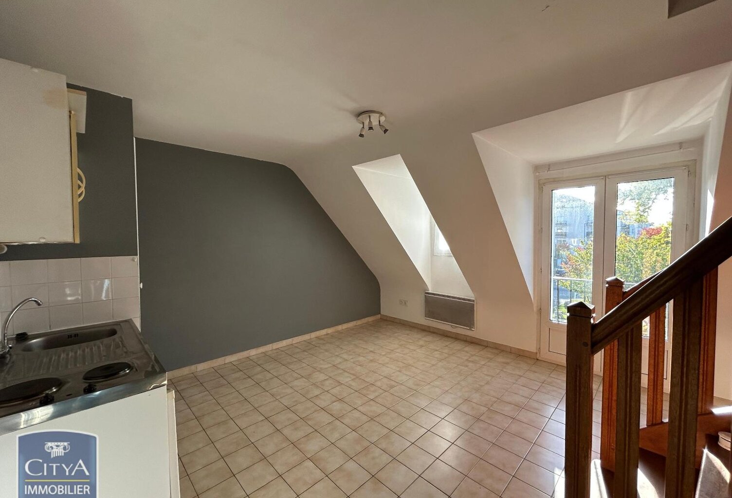 Location appartement 2 pièces 27 m² à Tours (37100) — photo 1