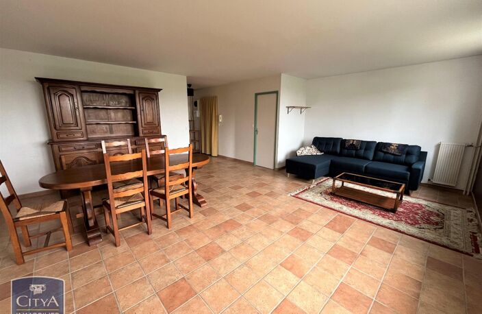 Location appartement 3 pièces 71 m² à La Riche (37520) — photo 2