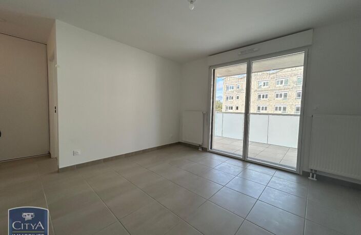 Location appartement 2 pièces 42 m² à Tours (37200) — photo 2