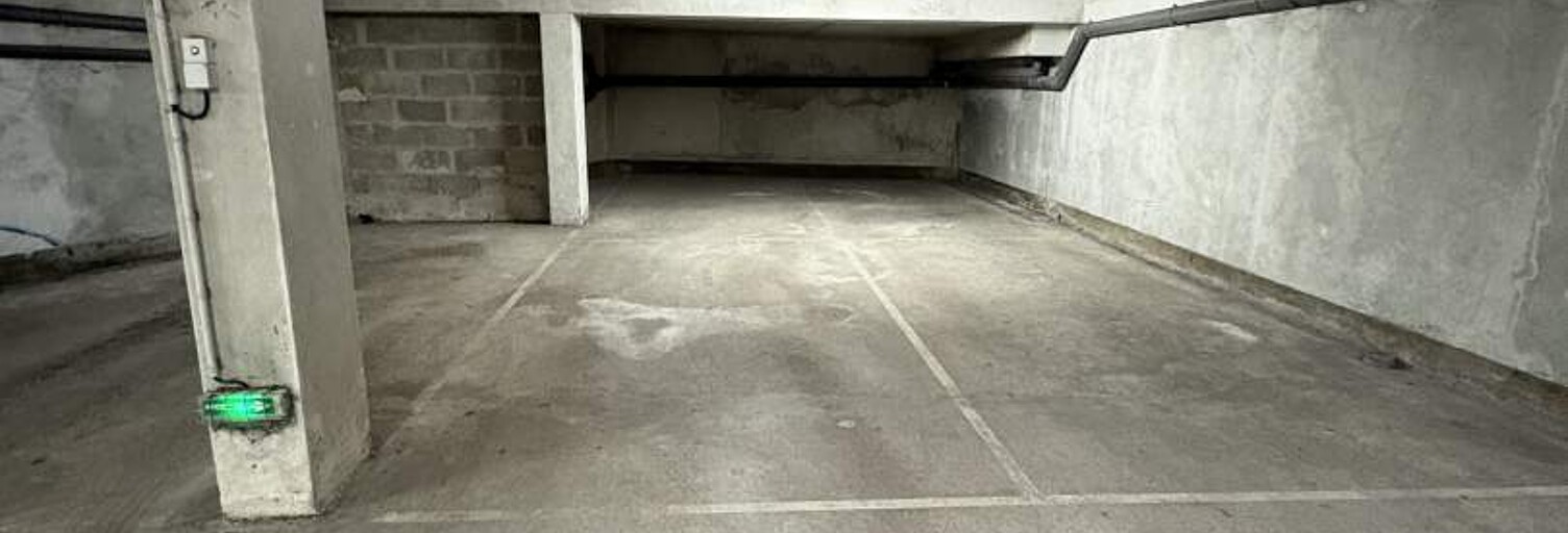 Garage   m² à vendre à Tours (37000)