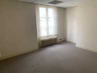 Commerce  143 m² — photo 4