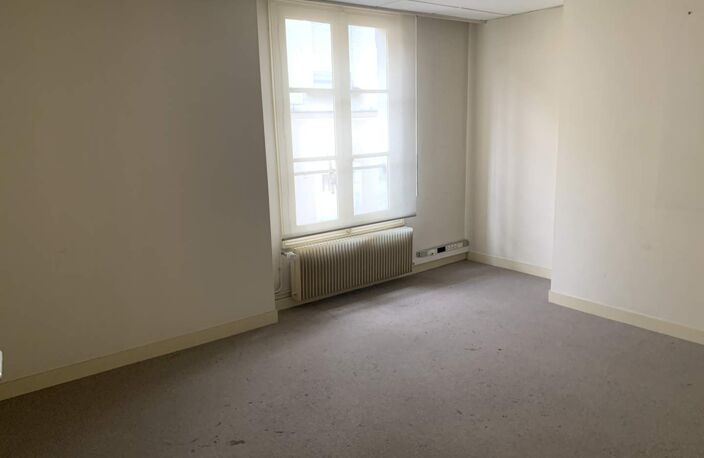 Vente commerce  143 m² Saint-Avertin (37550) — photo 4