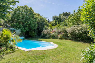 Terrain  240000 €