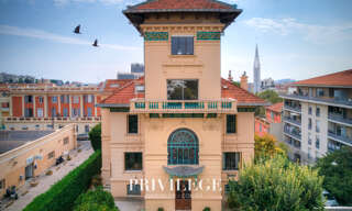 Maison 11 Pièces 824 m² à vendre à Nice (06100)