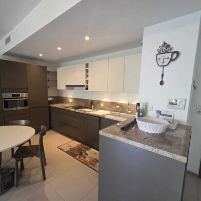 Appartement 2 pièces 272500 €