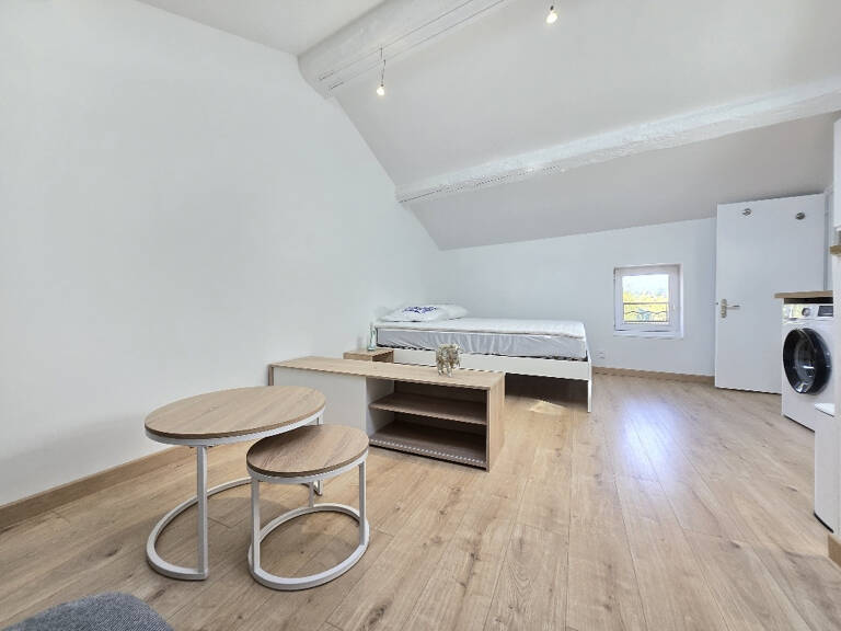 Studio meublé design 25 m2 Francheville (Limite Tassin) — photo 1