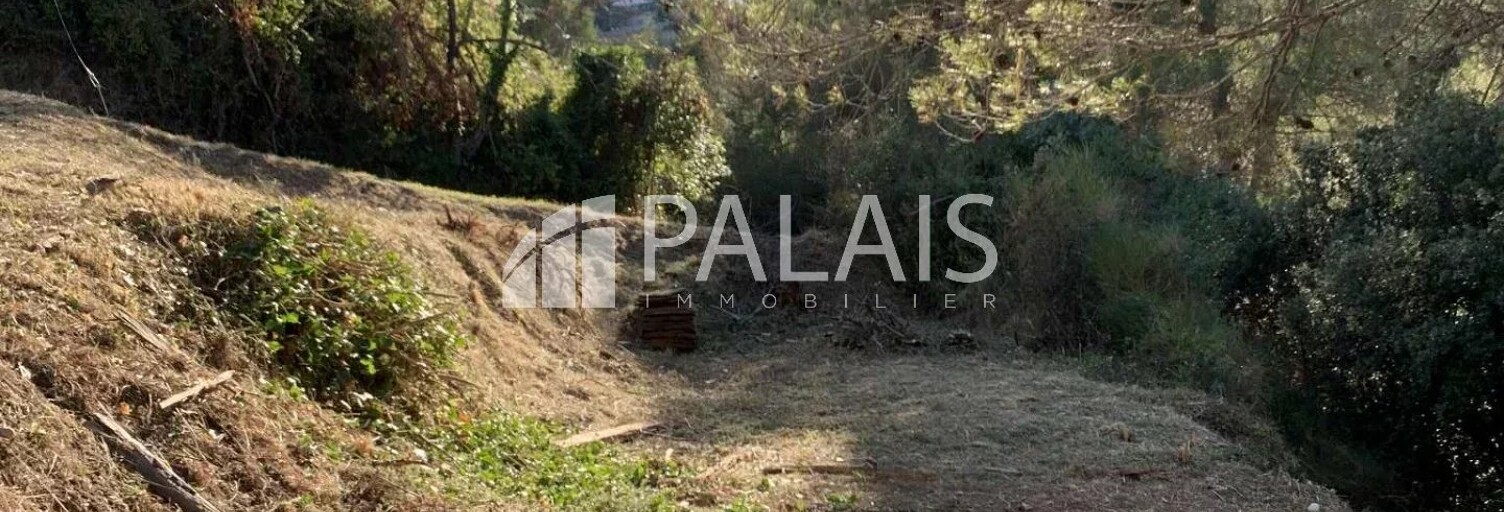 Terrain  854 m² à vendre à Nice (06200)