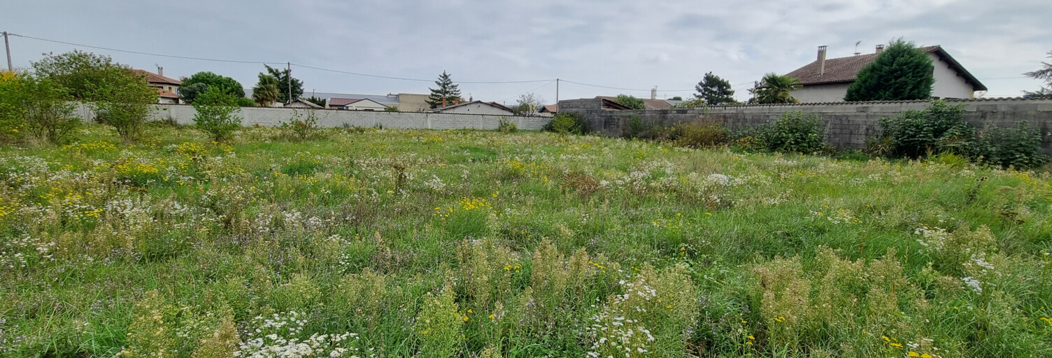 Terrain  1000 m² à vendre à Albon (26140)