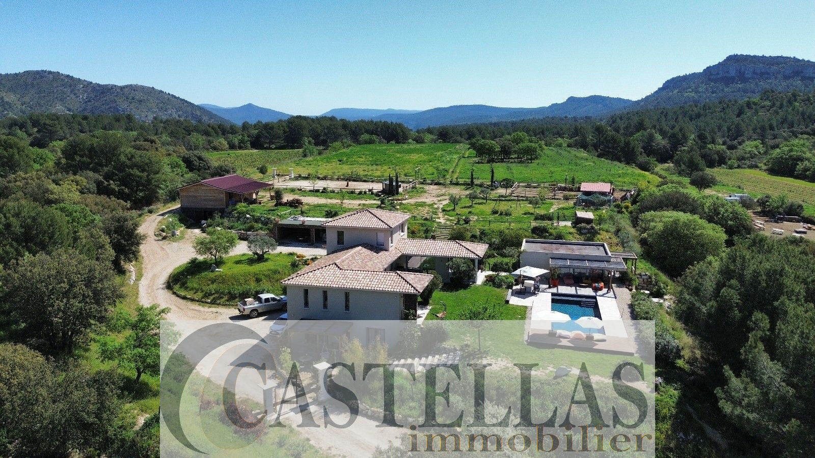 Villa / Maison  T7 à vendre Roquefort-la-Bédoule 13830