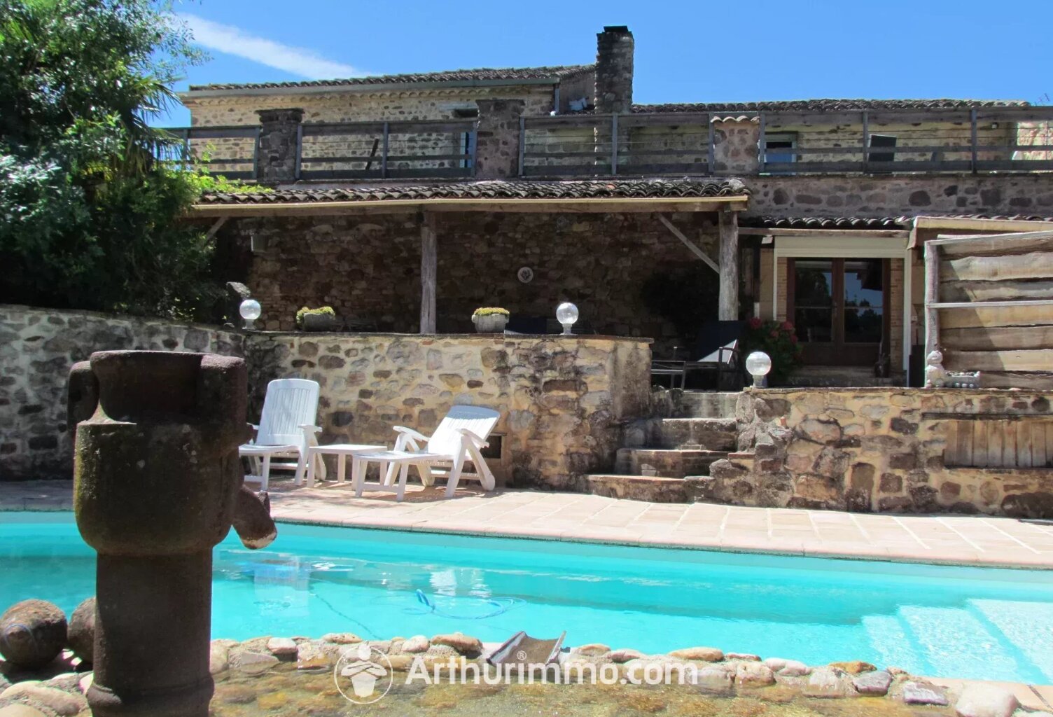 Vente maison 7 pièces 407 m² Castelnau-de-Montmiral (81140) — photo 1