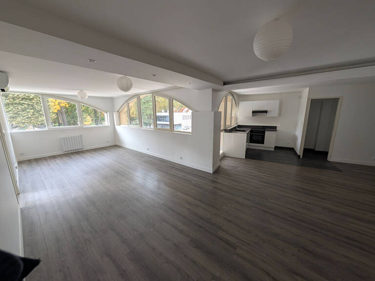 LOGEMENT T4 - 86 M² - Parking -  VIENNE 38200 — photo 1