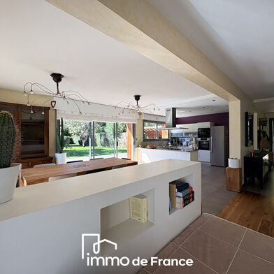 Maison 6 pièces 660000 €