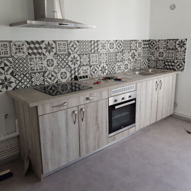 Appartement 4 pièces 650 €