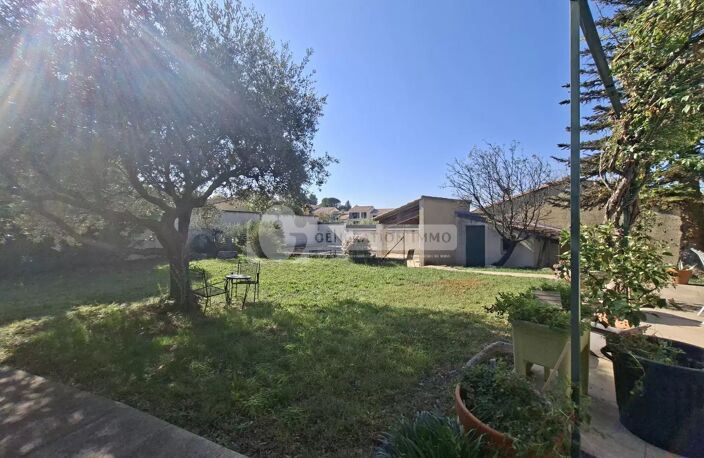 Maison familiale avec piscine et dépendances à Saint-Rémy-de-Pro — photo 4