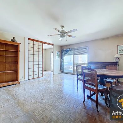 Appartement 5 pièces 308000 €