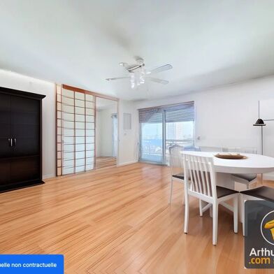 Appartement 5 pièces 308000 €