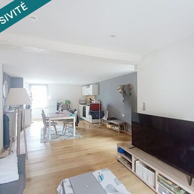 Immeuble  136000 €