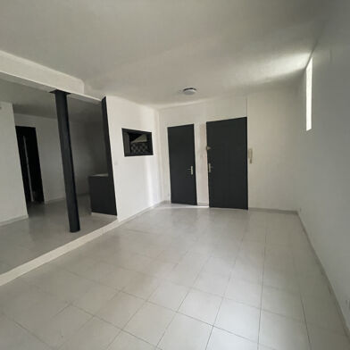 Appartement 3 pièces 153000 €