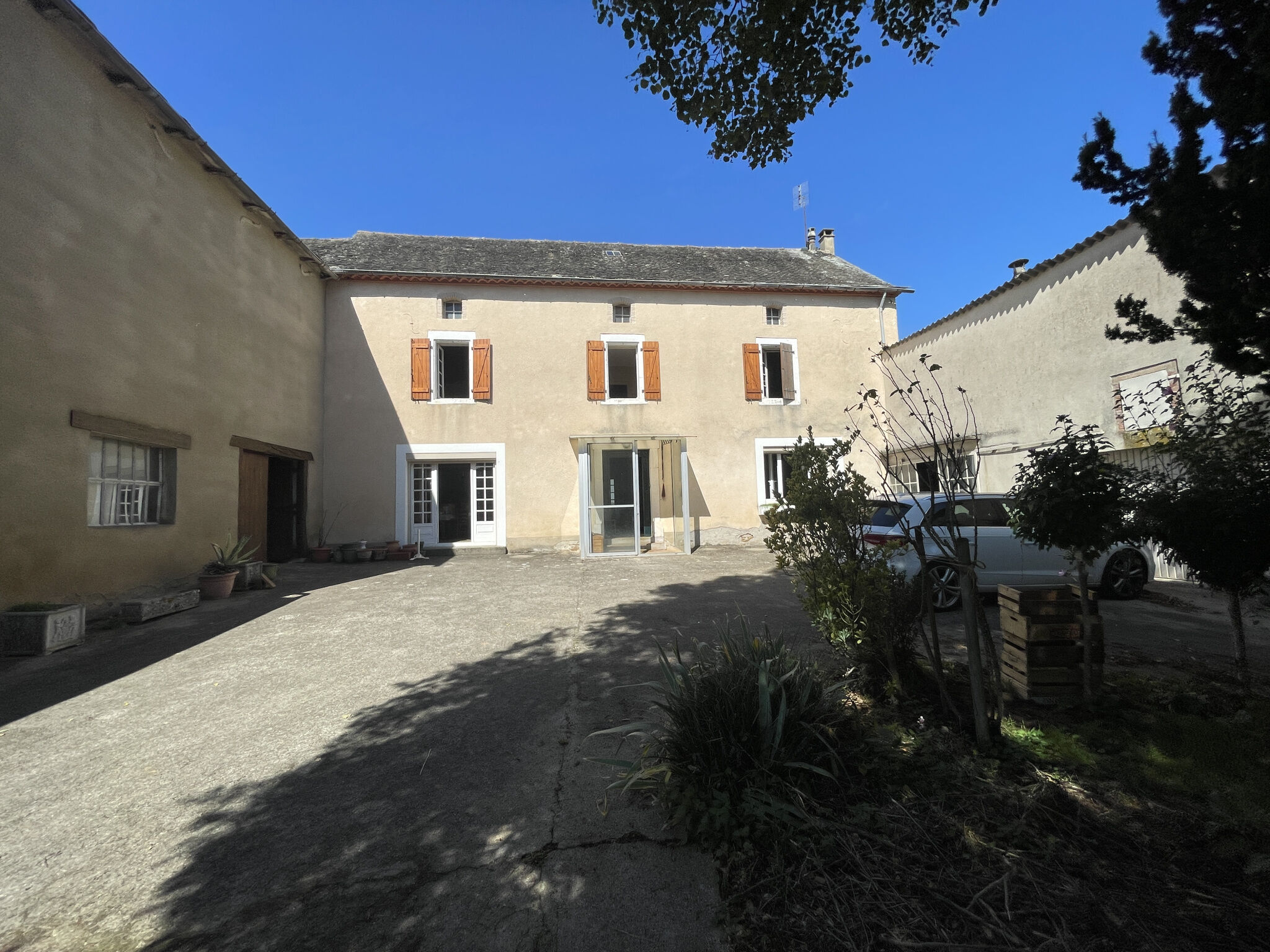 Villa / Maison  T8 à vendre Tanus 81190