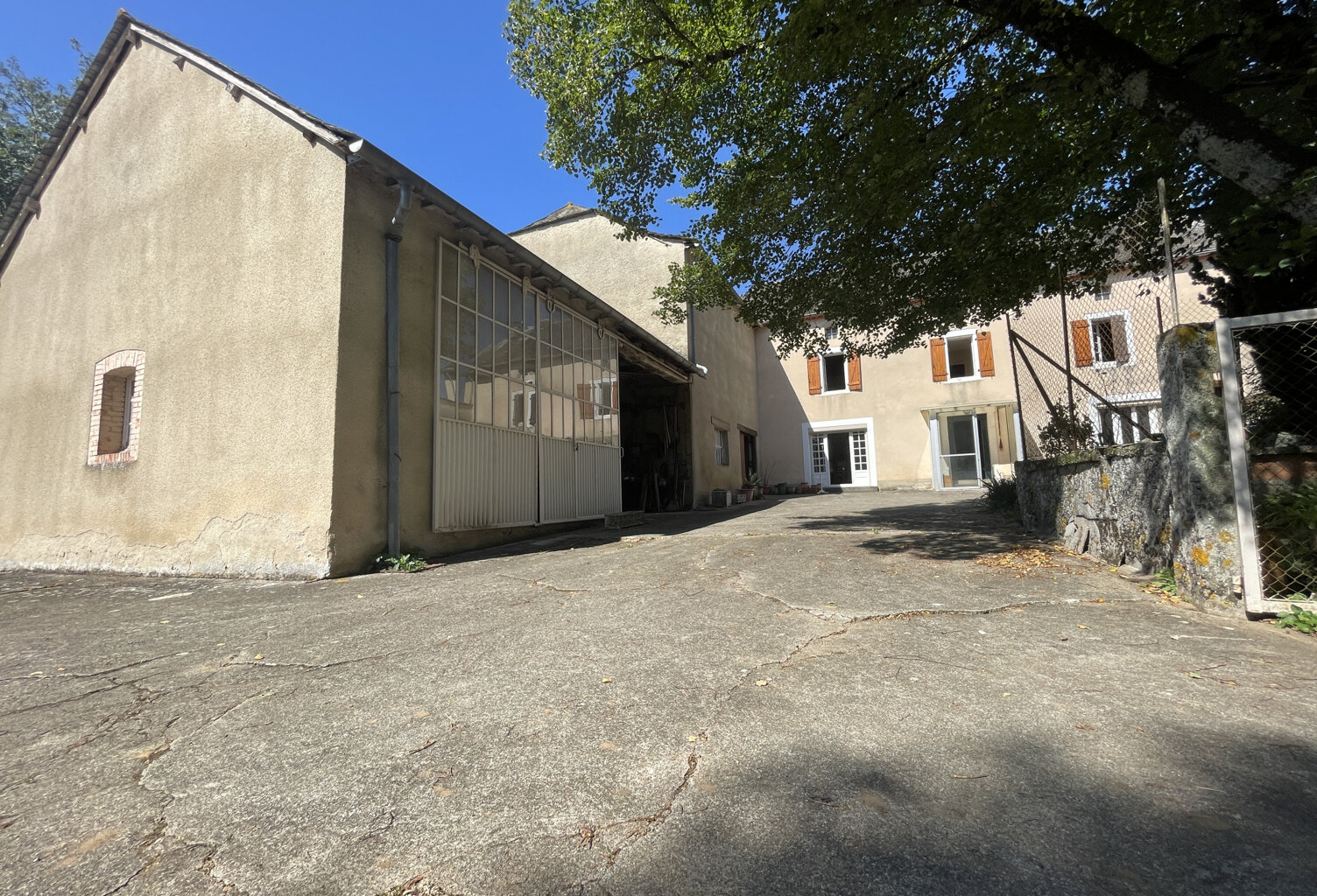Ancien corps de ferme - TANUS — photo 1