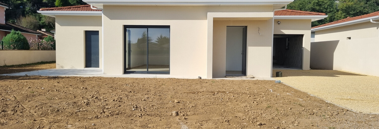 Maison 4 Pièces 100 m² à louer à Limony (07340)