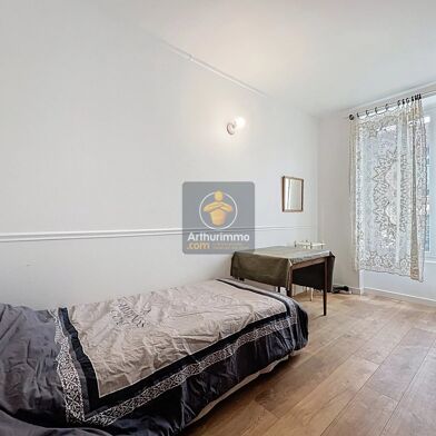 Appartement 5 pièces 480 €