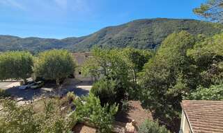 Immeuble  405 m² à vendre à Saint-Florent-sur-Auzonnet (30960)