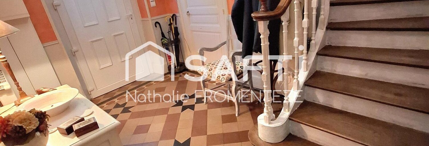 Maison 10 Pièces 191 m² à vendre à Cahors (46000)