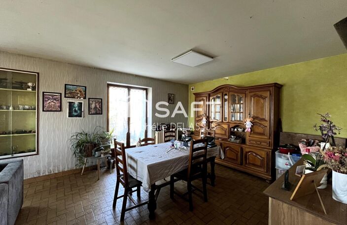MAISON DE CHARME SUR 18 HECTARES AVEC DÉPENDANCES — photo 5