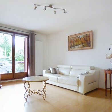 Appartement 3 pièces 160000 €