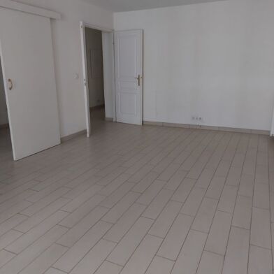 Appartement 3 pièces 255000 €