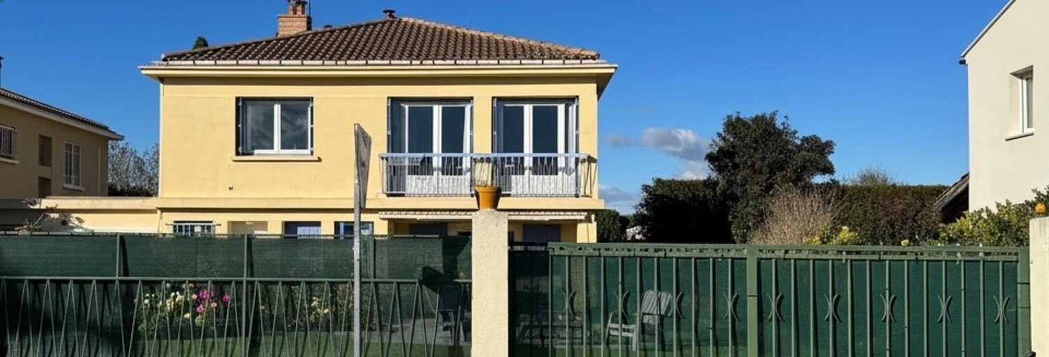 Maison 8 Pièces 243 m² à vendre à Rognonas (13870)