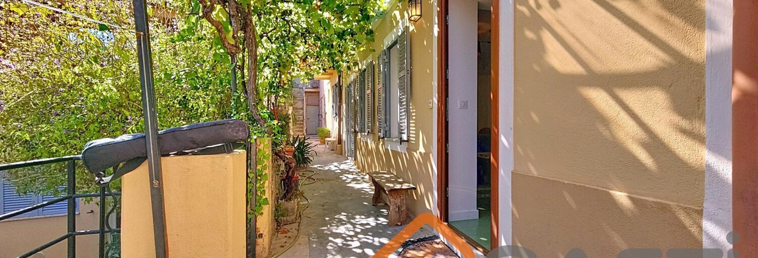 Immeuble  120 m² à vendre à Beausoleil (06240)