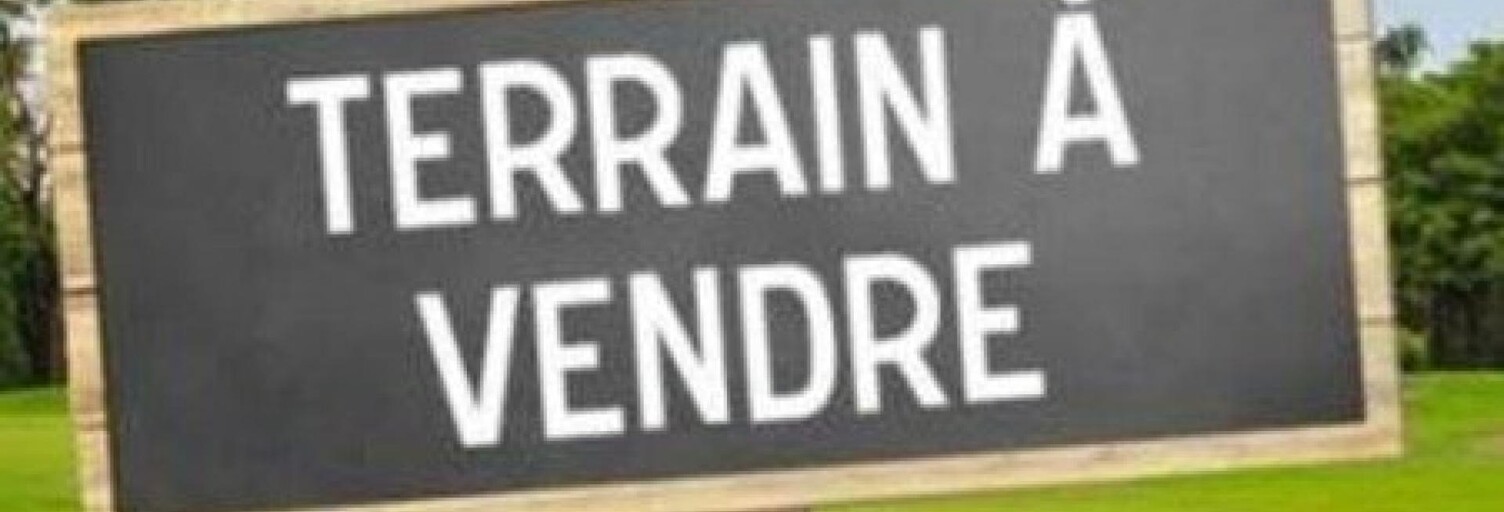 Terrain  2460 m² à vendre à Bazoges-en-Paillers (85130)